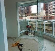 Fechamento de vidro - Porta mão amigo Linha Stanley